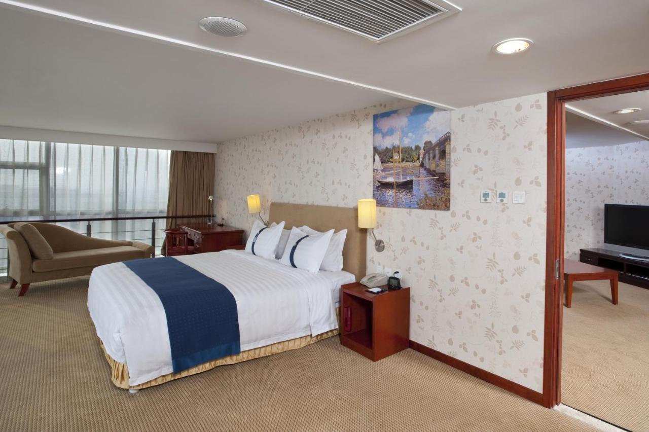 Holiday Inn Express Tianjin Dongli, An Ihg Hotel Exterior photo